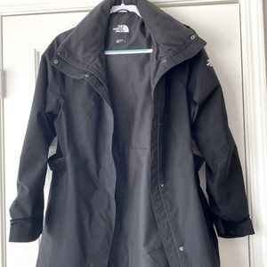 The North Face Woodmont Parka Size L